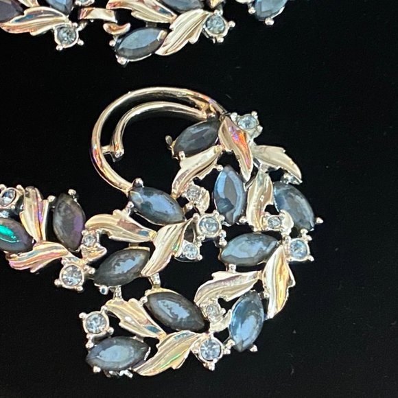 Sarah Coventry Jewelry Vintage Sarah Coventry 958 Blue Champagne